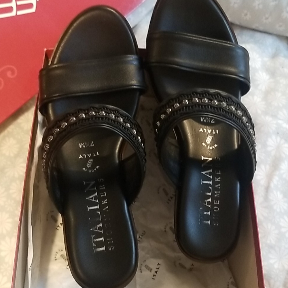 Wedge sandals